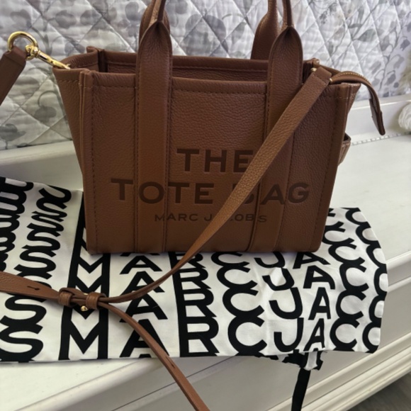 Marc Jacobs small tote - Picture 5 of 5
